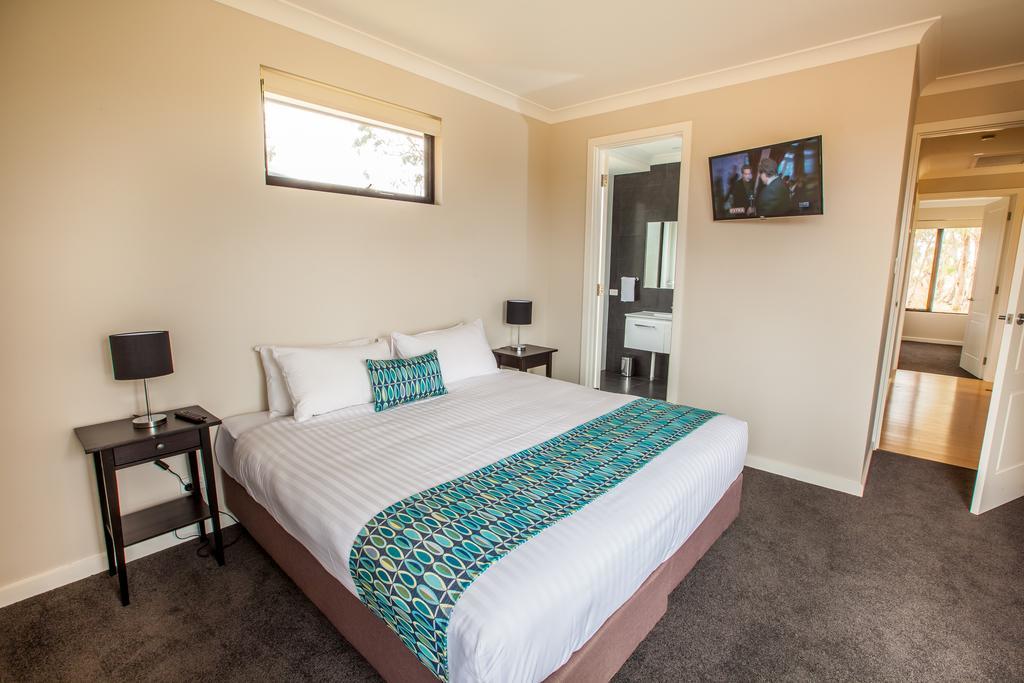 Neagles Retreat Villas Clare Luaran gambar